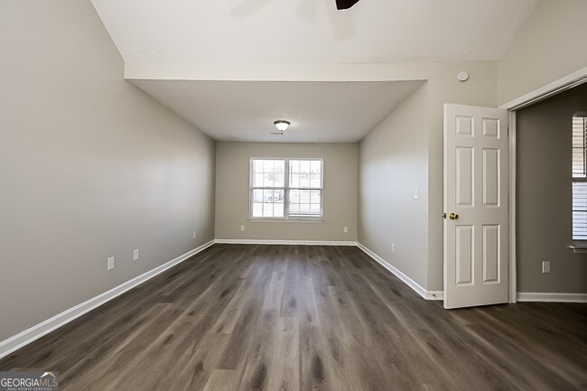 Photo - 7545 Broadhurst Dr