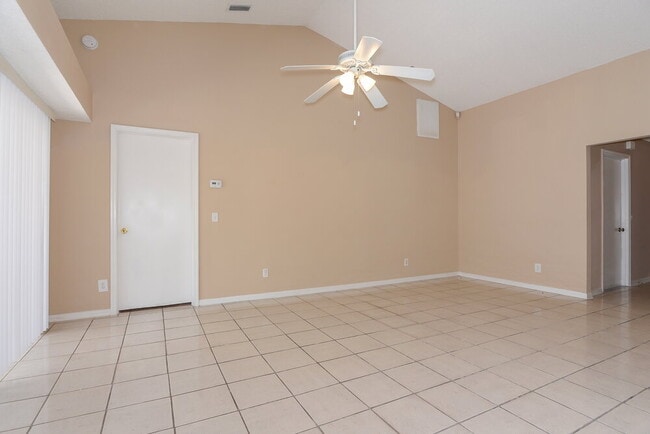 Photo - 9755 Fox Hollow Rd