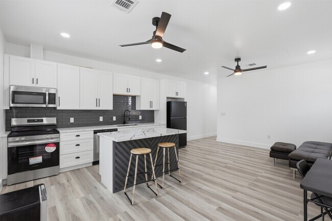 Photo - 8209 Richland Dr