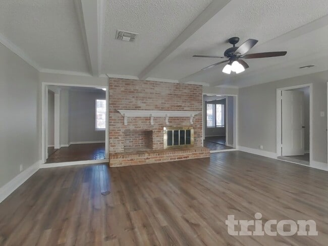 Photo - 5523 Foresthaven Dr