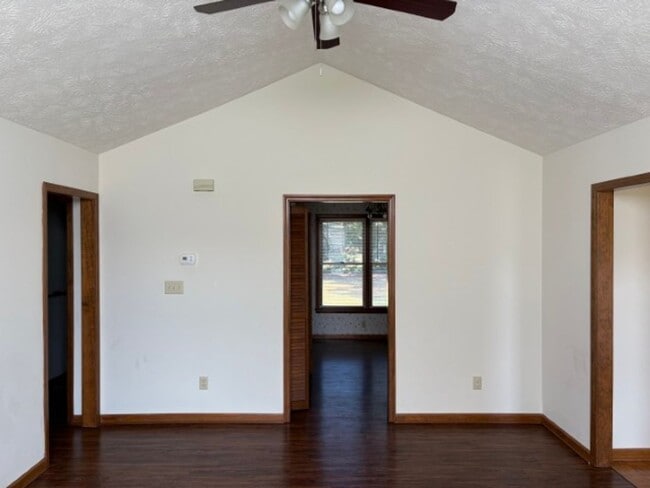 Photo - 2 Bedroom 2 Bathroom Duplex Available in H...