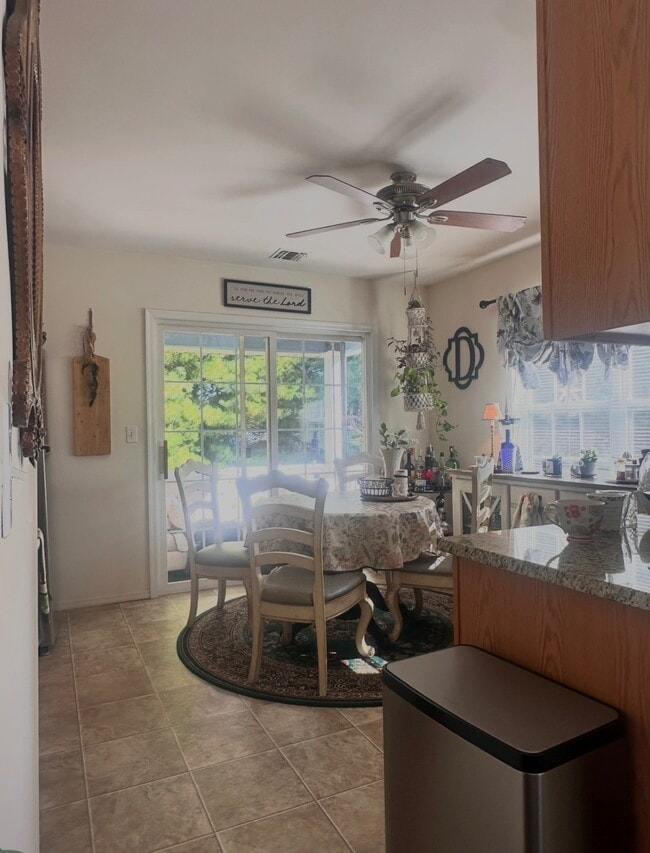 Photo - 23 Garden Way