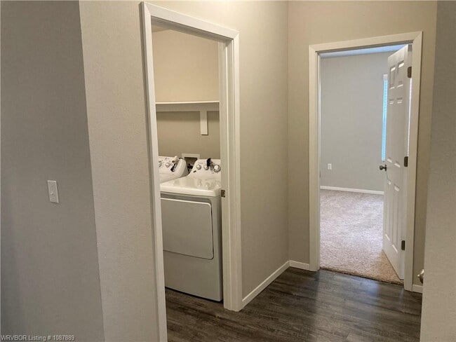 Photo - 8004 Dogwood Dr