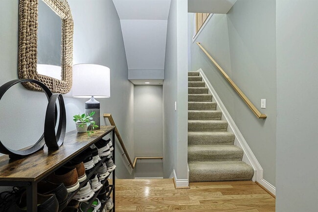 Photo - 215 Stetson St