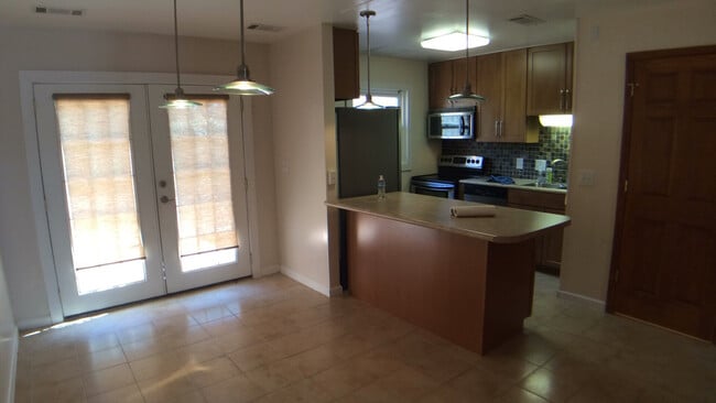 Photo - Blacksburg 2 Bedroom Townhouse- Available in July 2025