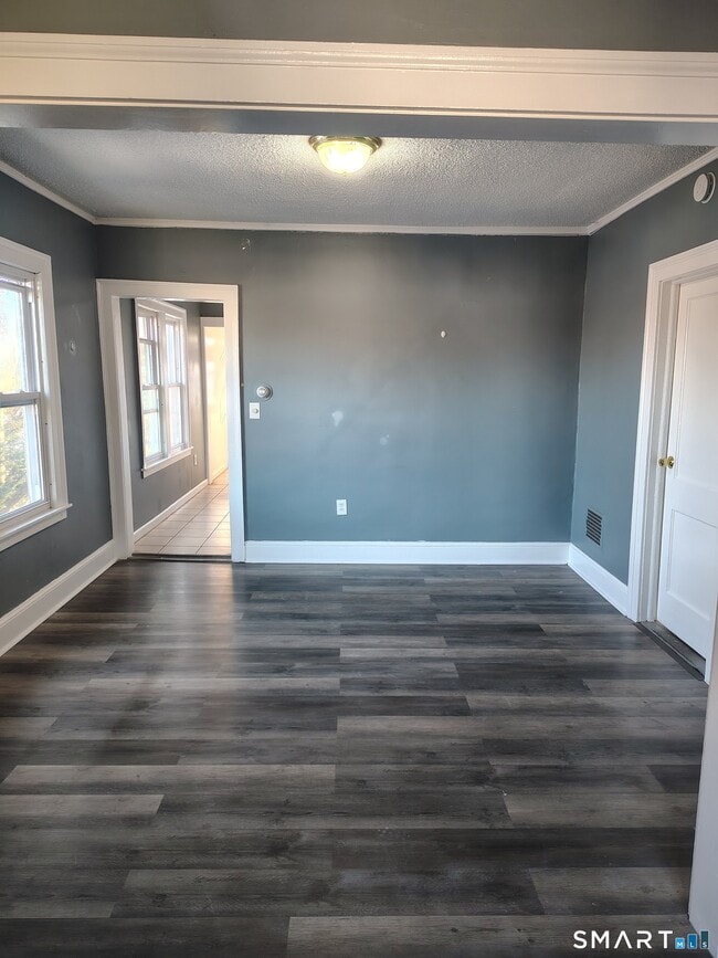 Photo - 9 Westphal St Unidad 3rd Fl