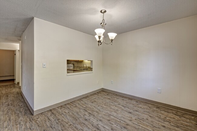 Woodland Apartments