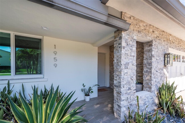 Photo - 1959 SE 25th Ave