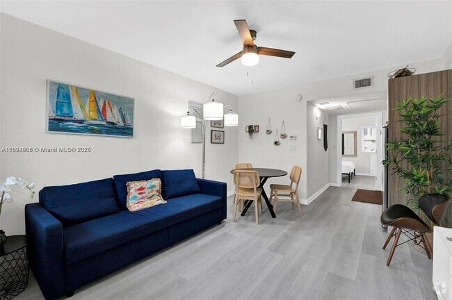Building Photo - 740 Meridian Ave Unit 25 Rental