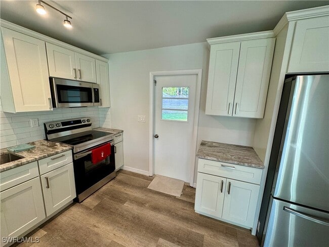 Photo - 3181 Poinciana Dr