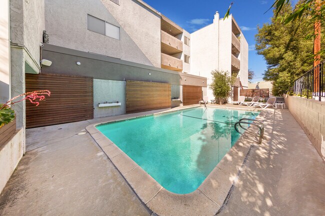 Photo - The Bellingham Apartments