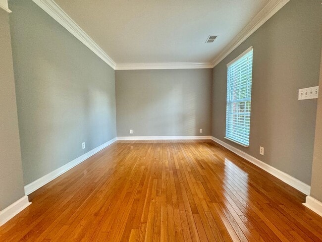 Photo - 3 Bedroom, 2.5 Bathroom w/ Bonus Room and 2 Car Garage in McKay's Mill