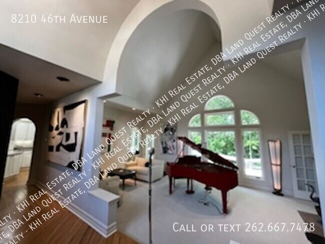 Photo - 8210 46th Ave