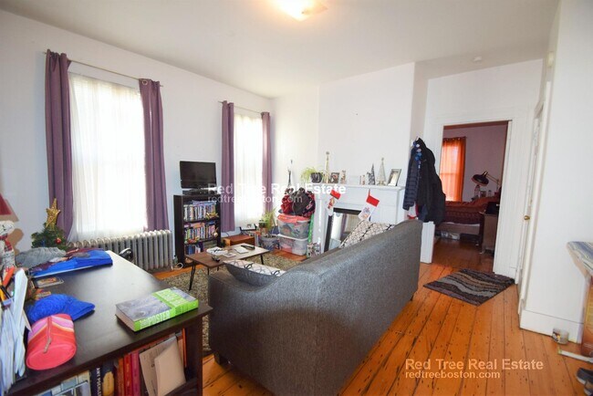 Photo - 25 Pratt St Unit 1