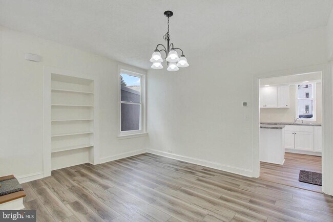 Photo - 103 Rampike Hill Rd