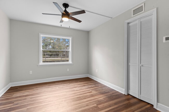 Photo - Magnolia Villas