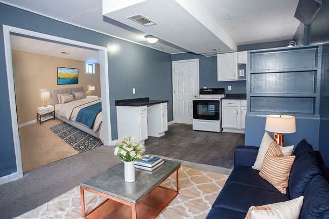 Photo - 5516 NW Cimarron Dr Unit Lower