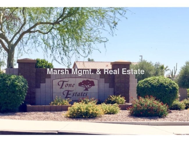 Building Photo - Very nice 3 bedroom home in Gilbert!