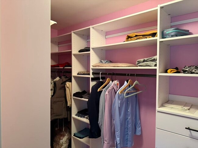 Photo - 2972 Kildare Ln