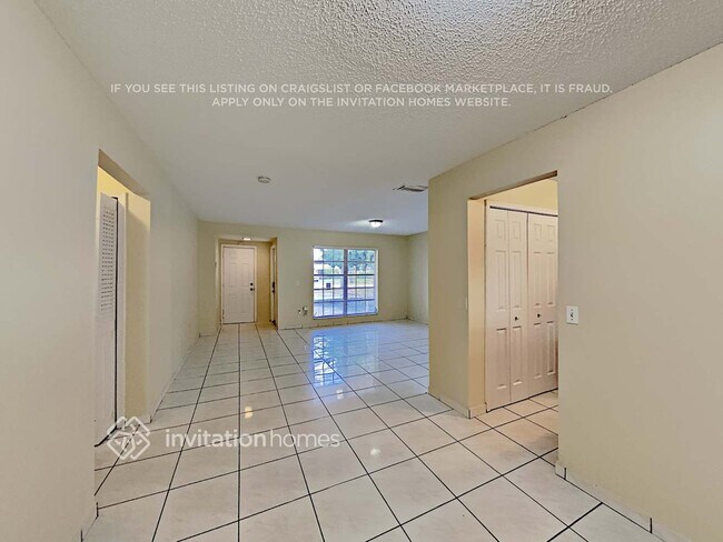Photo - 8760 Johnson St