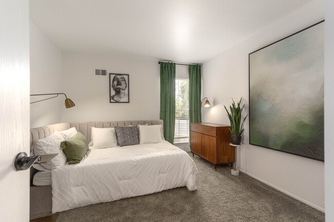 Photo - Hunters Ridge