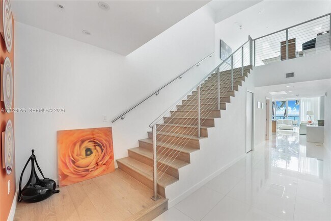 6899 Collins Ave Unit 204