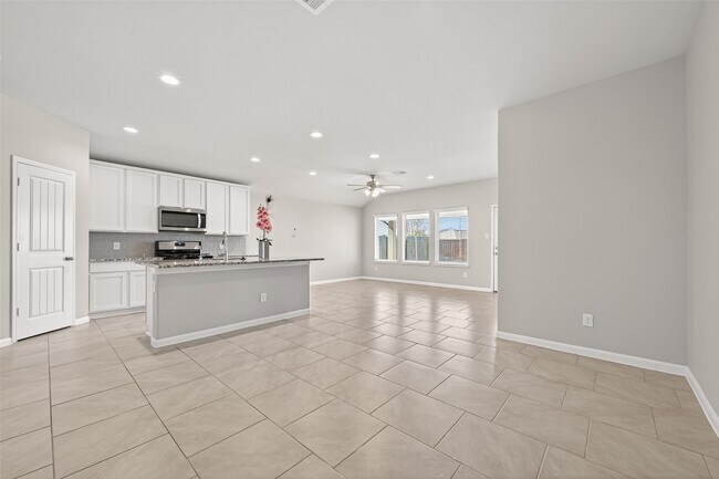 Photo - 7558 Highland Chase Dr