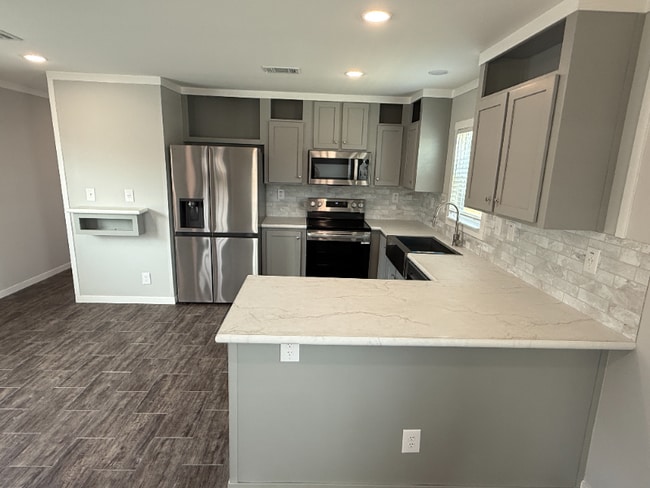 Photo - 10118 Falvey Lk Ln