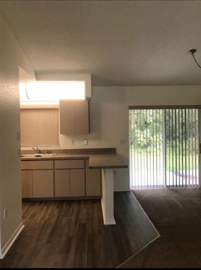 Photo - 4339 Millwood Rd Unit 4339