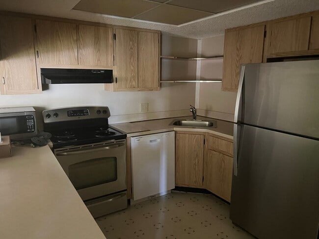 Photo - 2/2 second floor condo at Oak Forrest