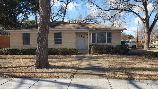 Building Photo - 3301 Old Orchard Rd Rental