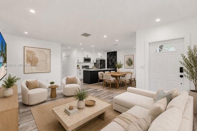 Photo - 2600 NW 108th St