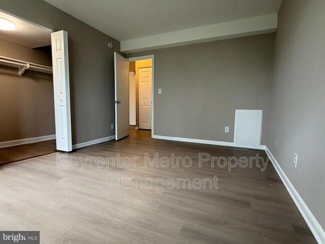 Photo - 4410 Oglethorpe St Unidad 703