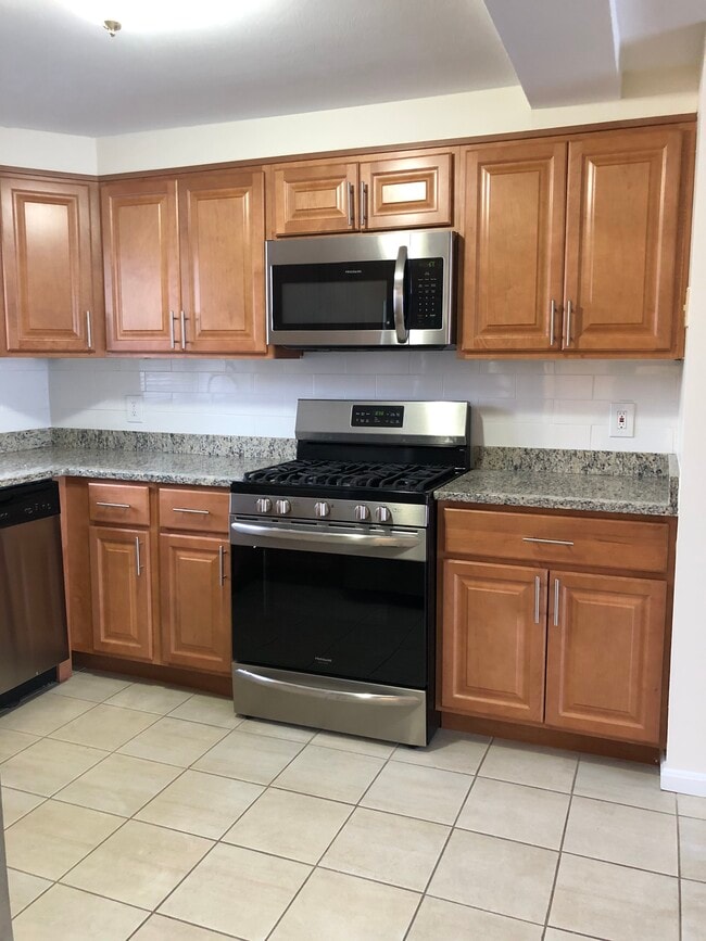 Building Photo - Spring Meadows Rental