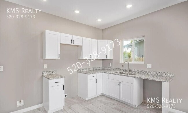 Photo - 1304 S 5th Ave