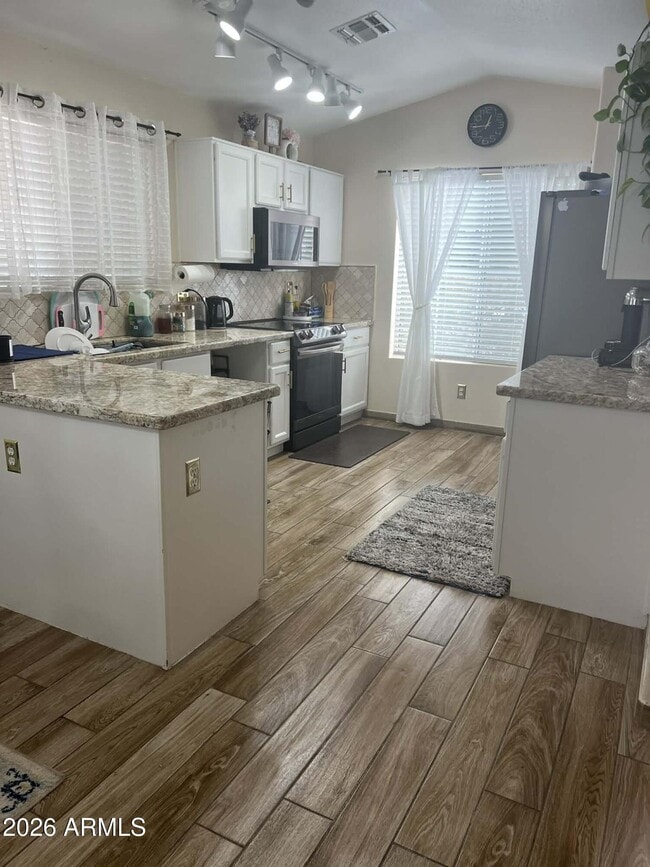 Photo - 6806 N 77th Dr