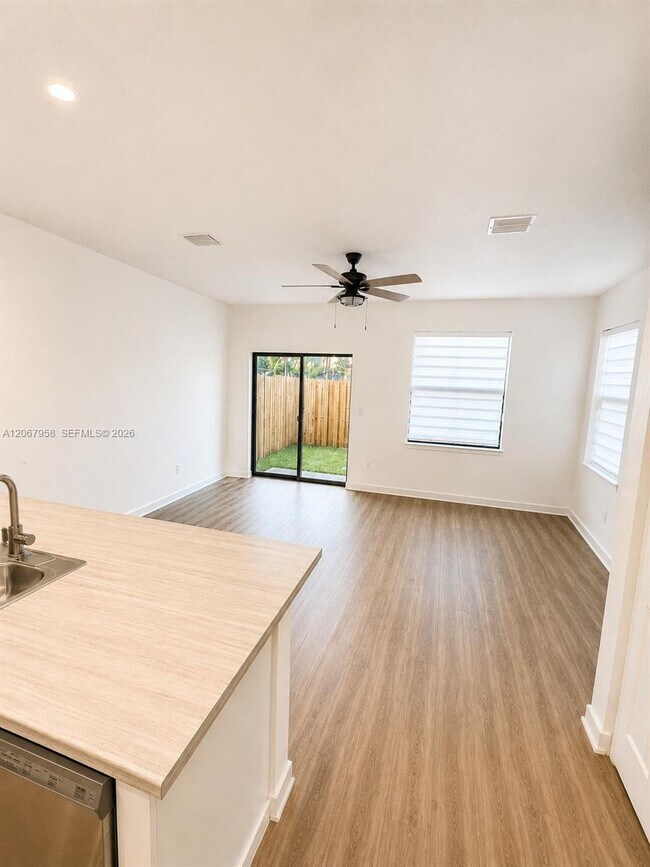 Photo - 18120 SW 148th Rd