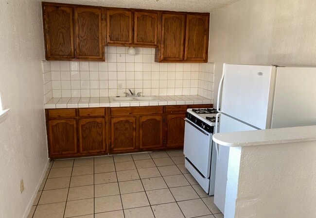 Photo - 106 Ave H Unit #10