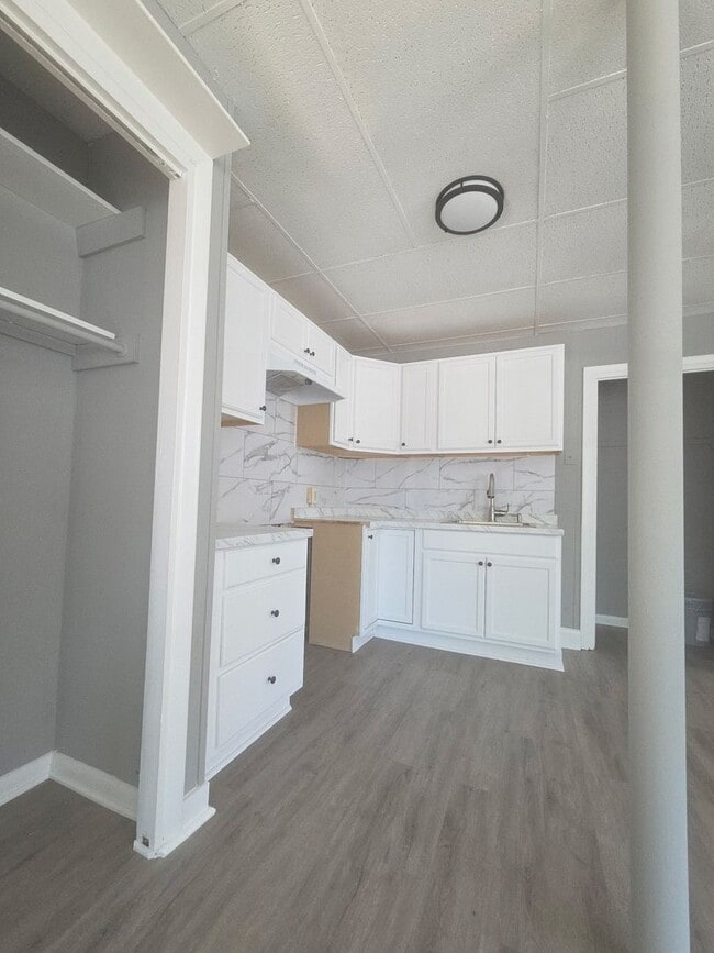 Photo - 65 King St Unit 65 King St #1