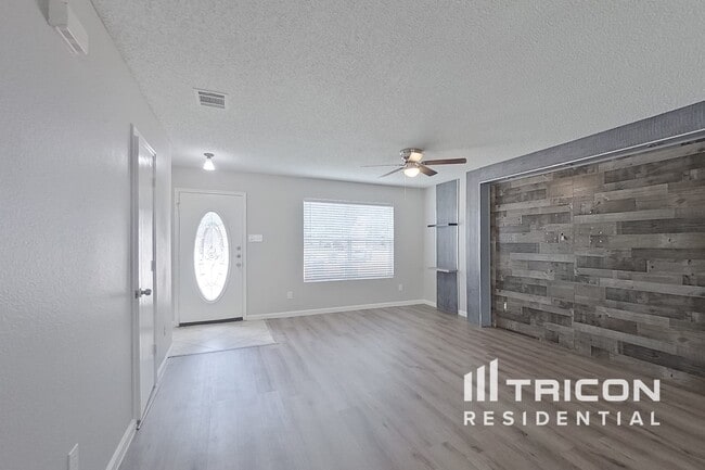 Photo - 6209 Winnebago Ct