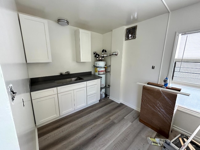 Building Photo - 2872 Milvia St Unit 1 Rental