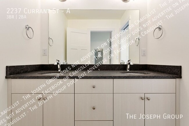 Photo - 2237 Currant St