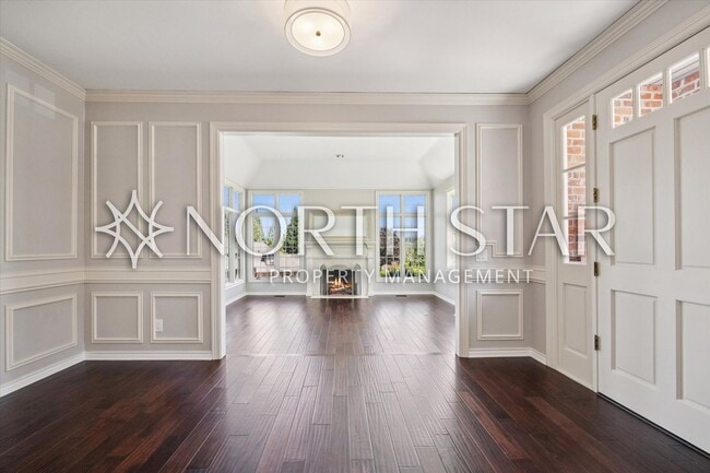 Photo - Elegant Corner-Lot Living Near Lakeridge High School