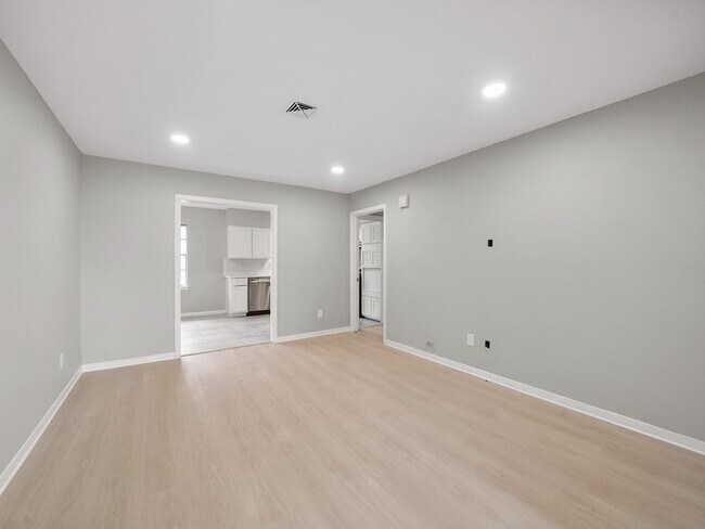 Photo - 9347 Clearway Dr