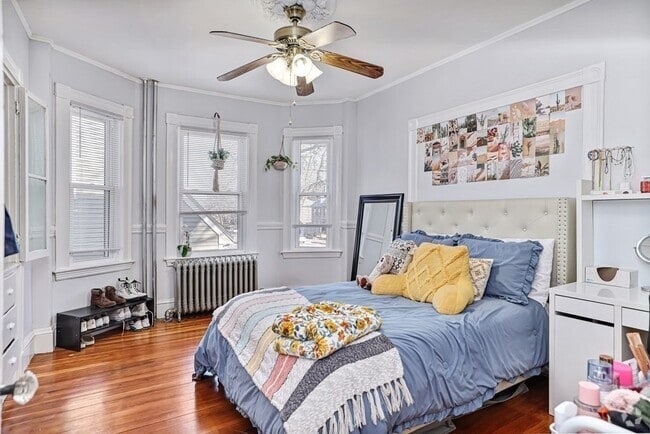 Building Photo - 753 Boylston St Unit 2 Rental