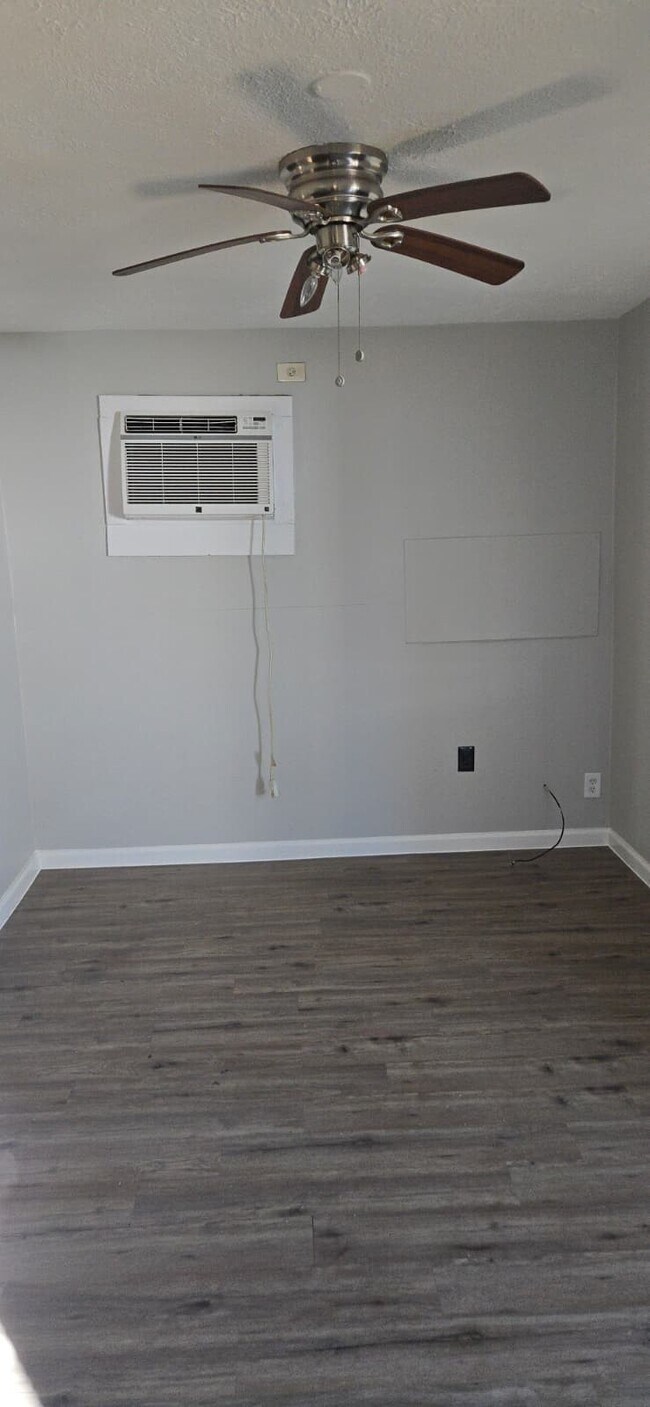 Photo - 6928 Hershe St Unit A