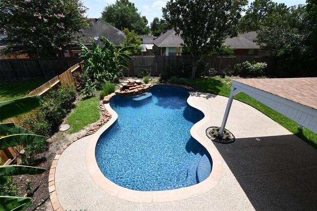 Photo - 22510 Holly Lake Dr Casa