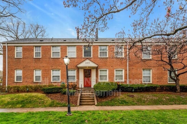 Photo - 2405 Arlington Blvd Unit #101