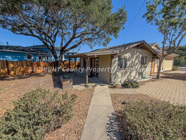 Photo - AVAILABLE NOW - Newly renovated studio in SLO Old Town Railroad District