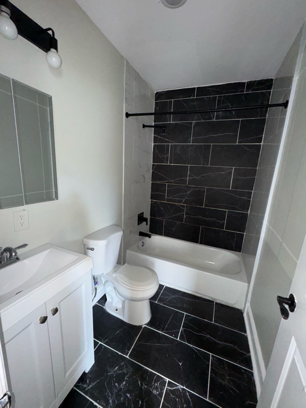 Photo - 495 Clinton Ave